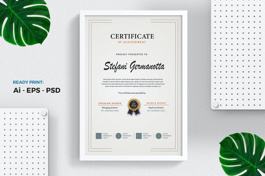 Classic Vintage Certificate / Diploma Template